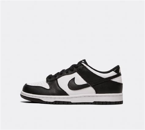 Nike white & black dunk low Junior trainers